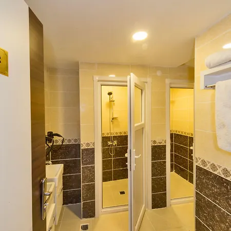 Istanbul Paradise Hotel 3*