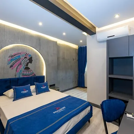 Paradise 3*